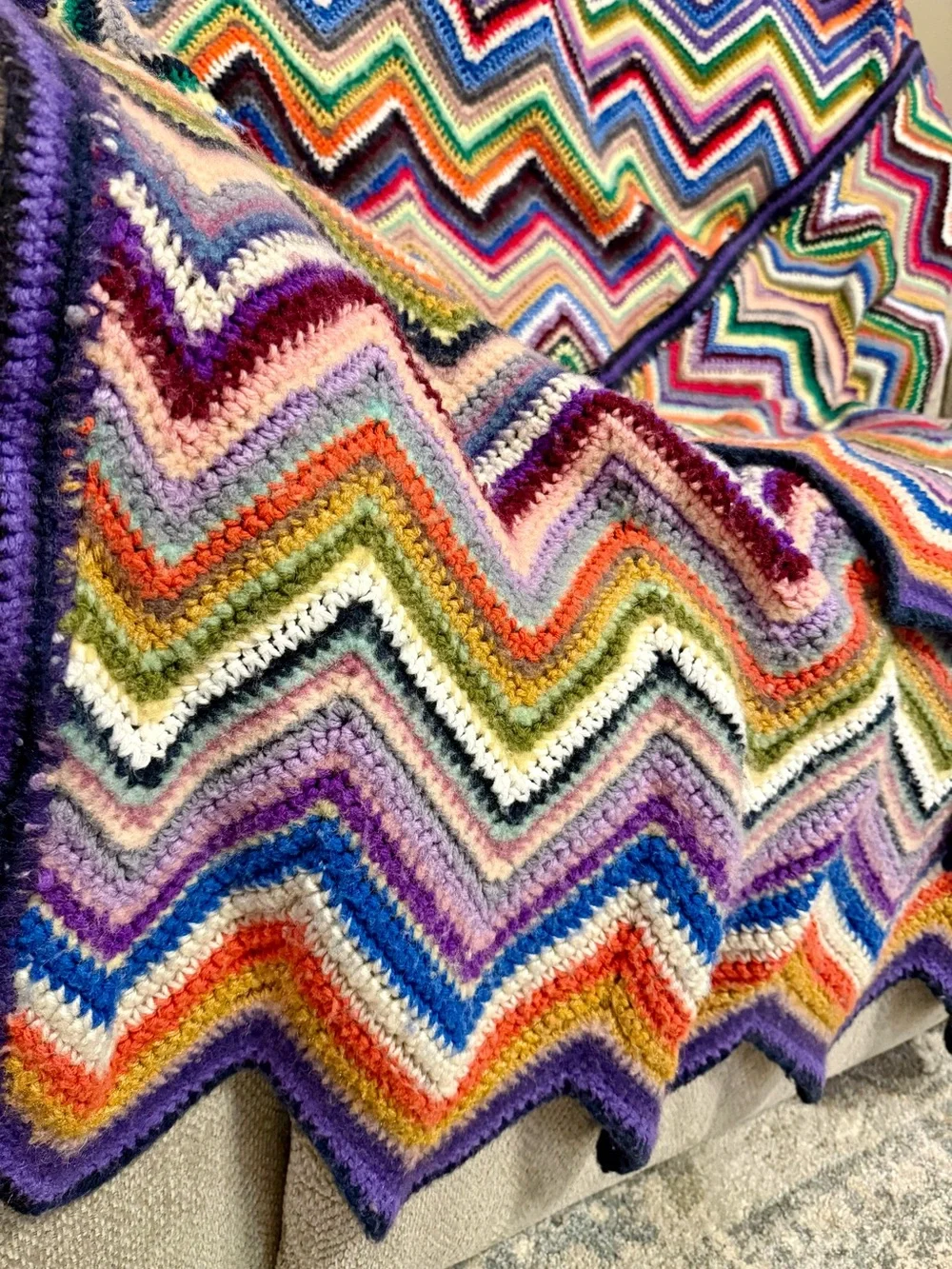 Handmade Zigzag Crochet Throw Blanket - Multicolor Chevron